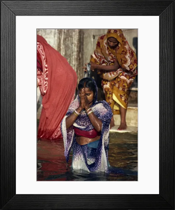 Framed Print : Woman praying Framed Print : Woman praying