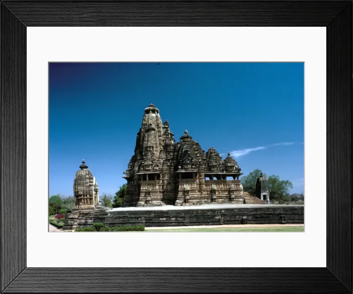 Framed Print : Visvanatha (Visvanath) temple Framed Print : Visvanatha (Visvanath) temple
