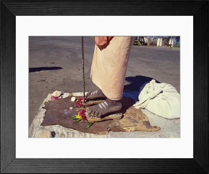 Framed Print : Close-up of the feet of a Hindu Saddhu or holy man Framed Print : Close-up of the feet of a Hindu Saddhu or holy man