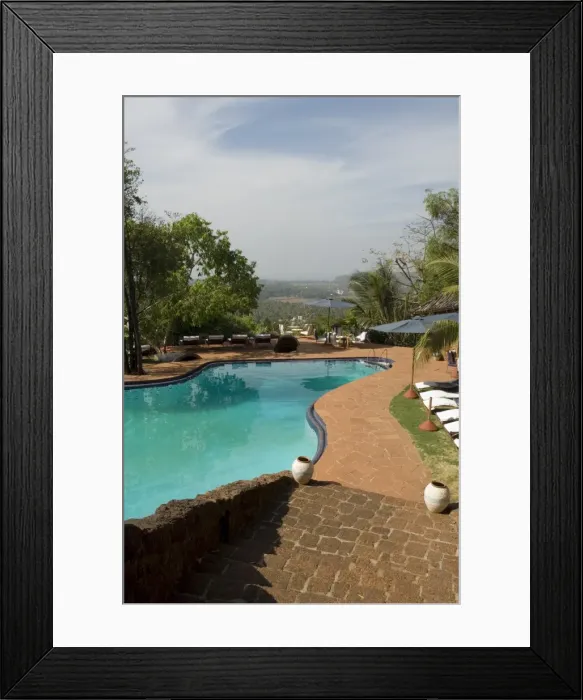 Framed Print : The swimming pool at the Nilaya Hermitage