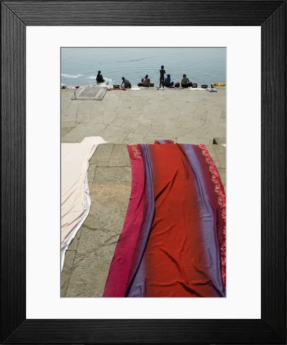 Framed Print : Washing at the ghats on the Narmada River at the Ahilya Framed Print : Washing at the ghats on the Narmada River at the Ahilya