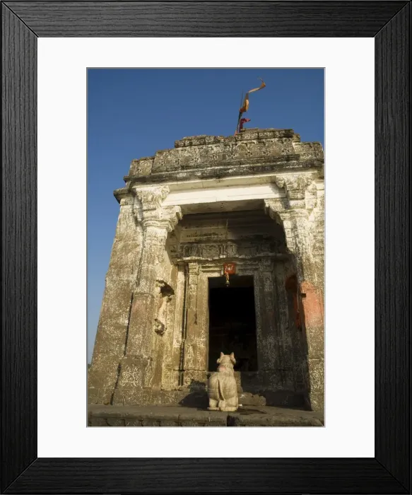 Framed Print : Small Hindu temple in middle of the Narmada River Framed Print : Small Hindu temple in middle of the Narmada River