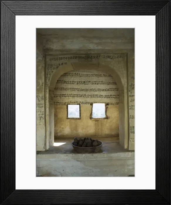 Framed Print : Old fort of Devi Gath (Devi Garh) now a heritage hotel
