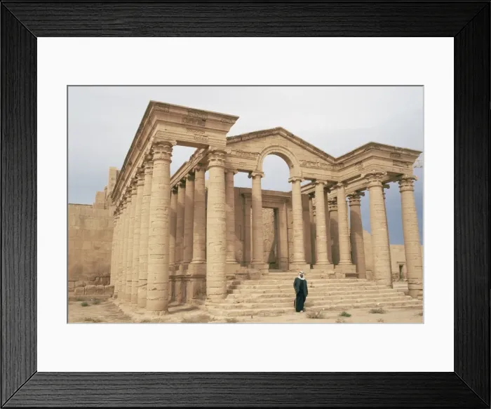 Framed Print : Temple of Mrn Framed Print : Temple of Mrn