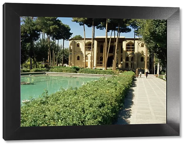 Safavid garden palace of Hasht Behesht (the Eight Paradises)