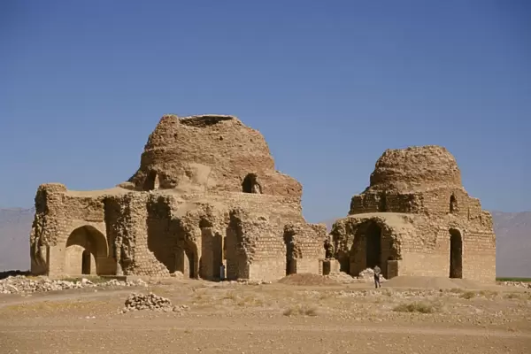 The ruins of a Sassanian palace