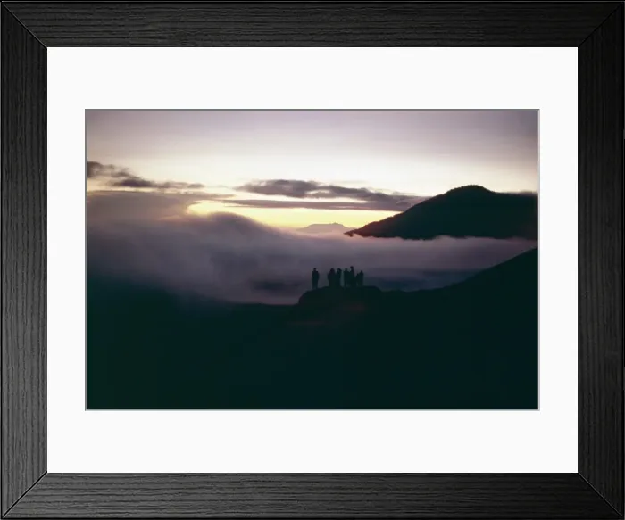 Framed Print : People watching the sunrise Framed Print : People watching the sunrise