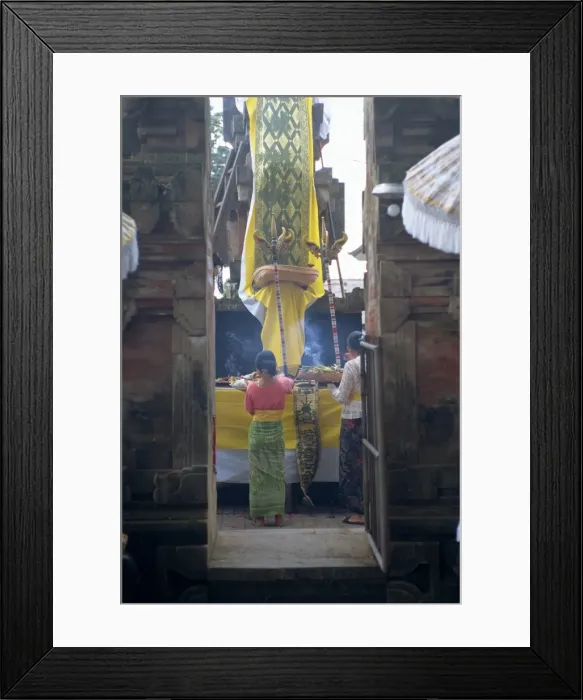 Framed Print : Women in temple at Ubud Framed Print : Women in temple at Ubud