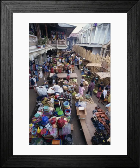 Framed Print : Stalls in the market at Ubud on the island of Bali