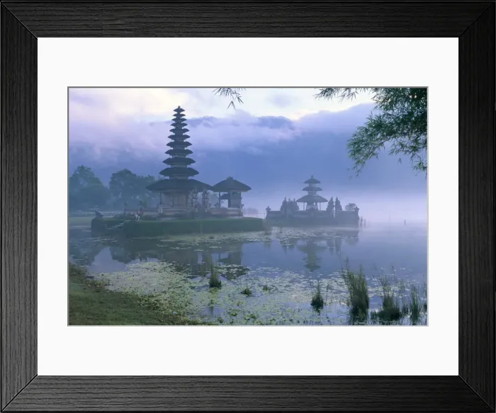 Framed Print : Pura Ulun temple Framed Print : Pura Ulun temple