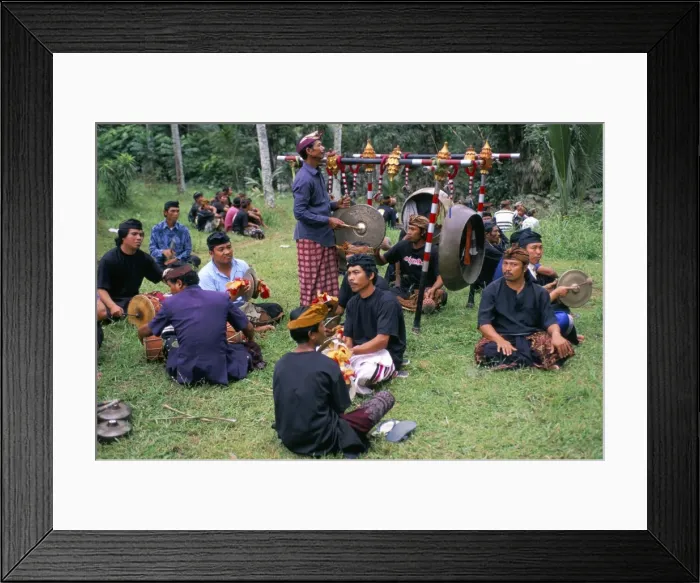 Framed Print : Funeral ceremony Framed Print : Funeral ceremony