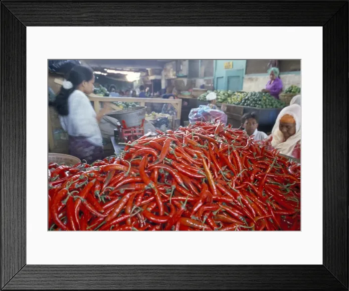 Framed Print : Pile of chillies for sale Framed Print : Pile of chillies for sale