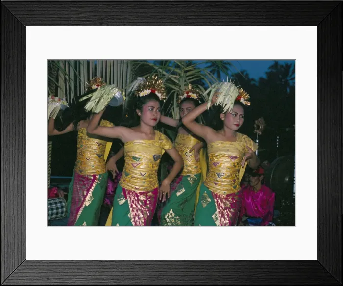 Framed Print : The Gong of Angklung Kocok Framed Print : The Gong of Angklung Kocok
