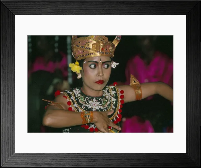 Framed Print : Dancer in the Gong of Angklung Kocok Framed Print : Dancer in the Gong of Angklung Kocok