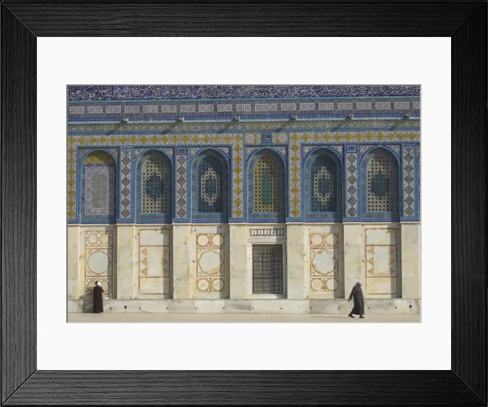 Framed Print : Close-up of the tiled facade of the Dome of the Rock Framed Print : Close-up of the tiled facade of the Dome of the Rock