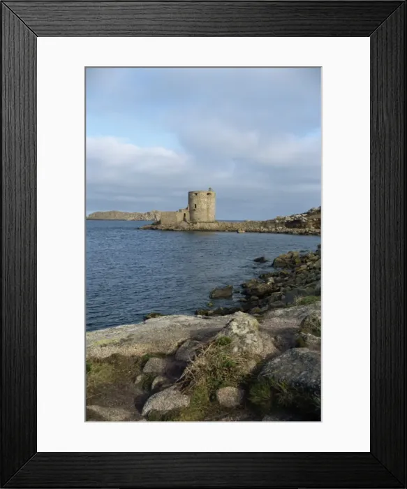 Framed Print : Cromwells Castle Framed Print : Cromwells Castle