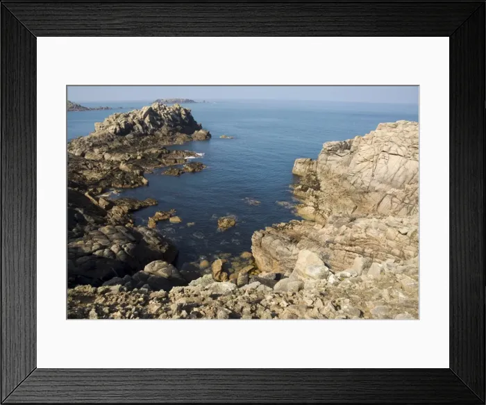 Framed Print : Coast, Bryer (Bryher)