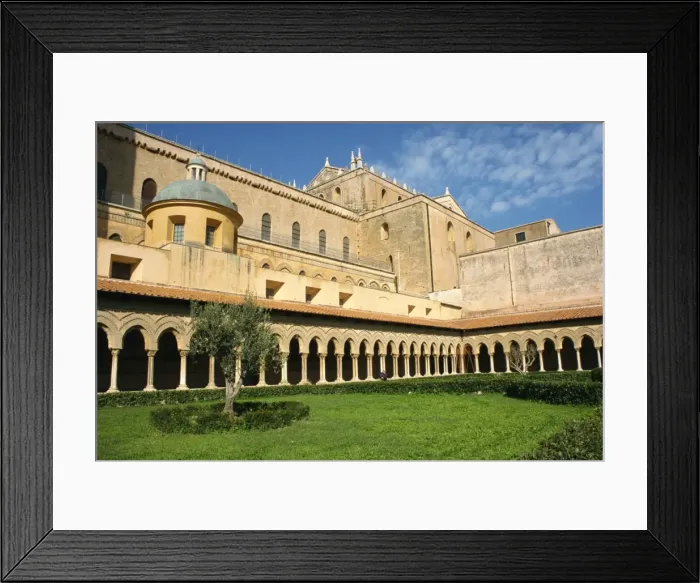 Framed Print : Duomo cloister Framed Print : Duomo cloister