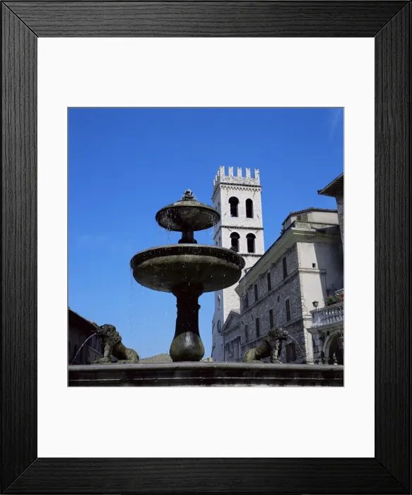 Framed Print : Piazza del Comune with fountain and temple of Menerva Framed Print : Piazza del Comune with fountain and temple of Menerva