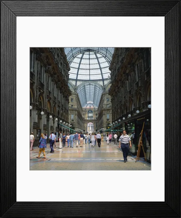 Framed Print : Shoppers in the Galleria Vittoria Emanuele Framed Print : Shoppers in the Galleria Vittoria Emanuele