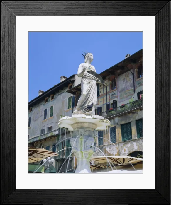 Framed Print : Fountain in Piazza delle Erbe Framed Print : Fountain in Piazza delle Erbe