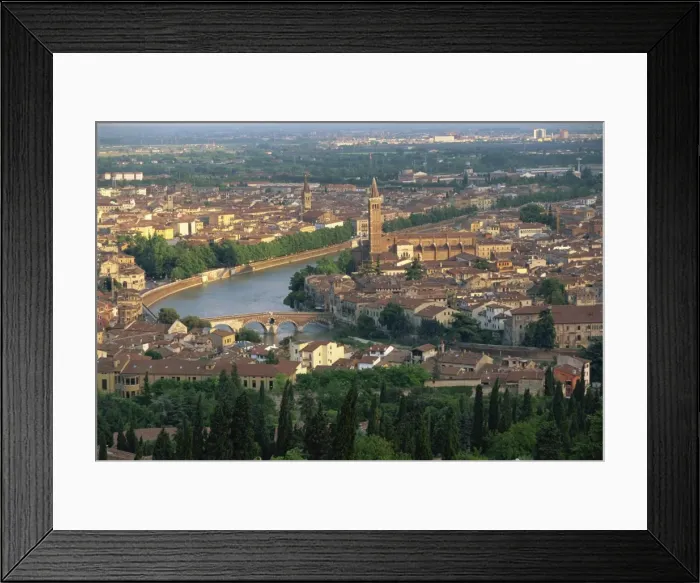 Framed Print : Low aerial view over the town of Verona and the River Adige Framed Print : Low aerial view over the town of Verona and the River Adige
