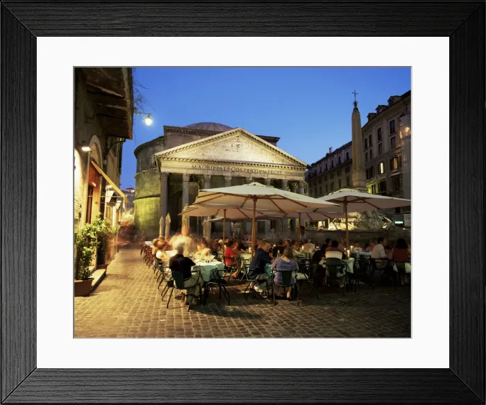 Framed Print : Restaurants near the ancient Pantheon in the evening Framed Print : Restaurants near the ancient Pantheon in the evening