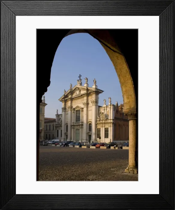 Framed Print : Duomo, Mantua Framed Print : Duomo, Mantua