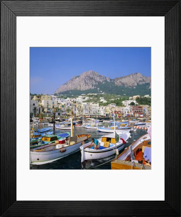 Framed Print : Marina Grande Framed Print : Marina Grande