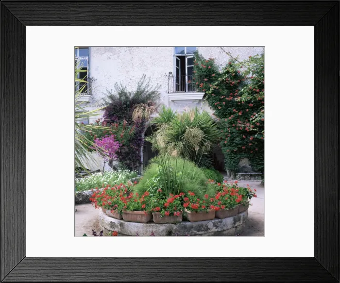 Framed Print : Garden of the Villa Rufolo Framed Print : Garden of the Villa Rufolo