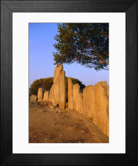 Framed Print : Giants Tomb