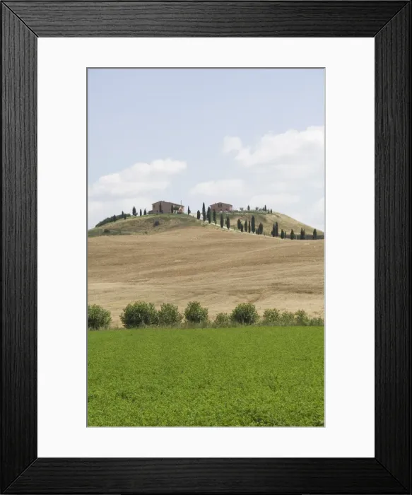 Framed Print : Typical views of the Tuscan landscape Framed Print : Typical views of the Tuscan landscape