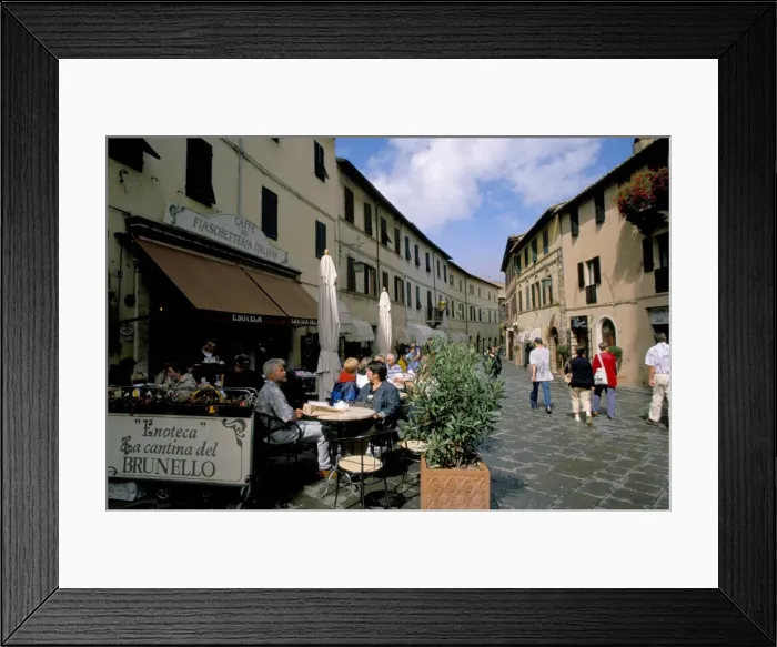 Framed Print : Cafe, Montalcino Framed Print : Cafe, Montalcino