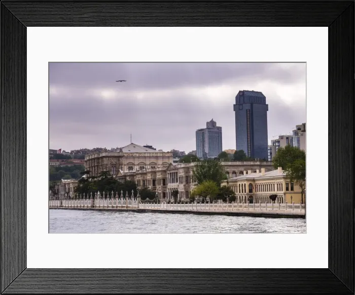 Framed Print : Dolmabahce Palace, Istanbul Framed Print : Dolmabahce Palace, Istanbul