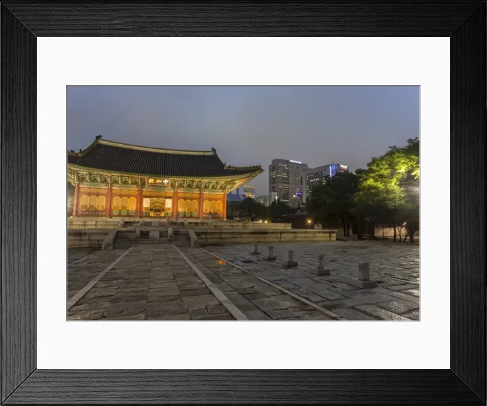 Framed Print : Junghwa-jeon (Throne Hall), Deoksugung Palace, traditional Korean building, illuminated at dusk Framed Print : Junghwa-jeon (Throne Hall), Deoksugung Palace, traditional Korean building, illuminated at dusk