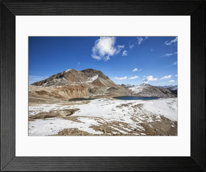 Framed Print : The blue water of Lake Languard, Engadine, Canton of Grisons (Graubunden), Switzerland Framed Print : The blue water of Lake Languard, Engadine, Canton of Grisons (Graubunden), Switzerland