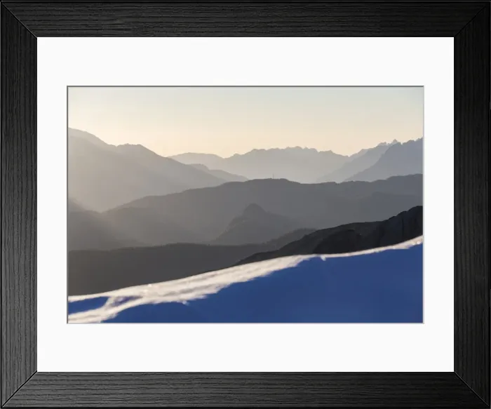 Framed Print : Profiles of the Three Peaks of Lavaredo at dawn, Dolomites, Auronzo of Cadore, Veneto Framed Print : Profiles of the Three Peaks of Lavaredo at dawn, Dolomites, Auronzo of Cadore, Veneto