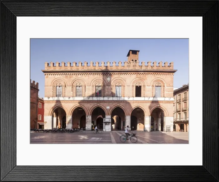 Framed Print : Palazzo Comunale, dating from the early 13th century and now the seat of the Town Council Framed Print : Palazzo Comunale, dating from the early 13th century and now the seat of the Town Council