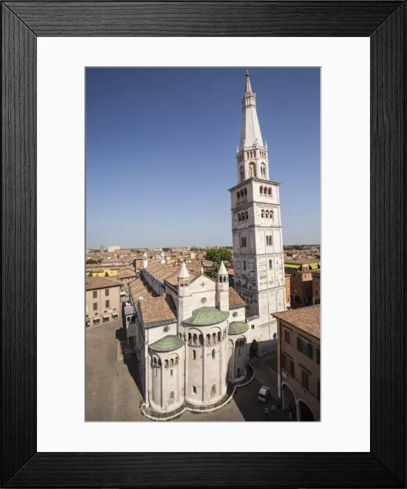 Framed Print : Modena Cathedral and Piazza Grande, UNESCO World Heritage Site, Modena, Emilia-Romagna Framed Print : Modena Cathedral and Piazza Grande, UNESCO World Heritage Site, Modena, Emilia-Romagna