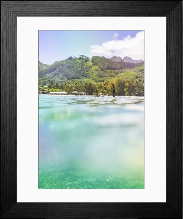 Framed Print : Paddleboarding in Muri Lagoon with Rarotonga in the background, Cook Islands, South Pacific Framed Print : Paddleboarding in Muri Lagoon with Rarotonga in the background, Cook Islands, South Pacific