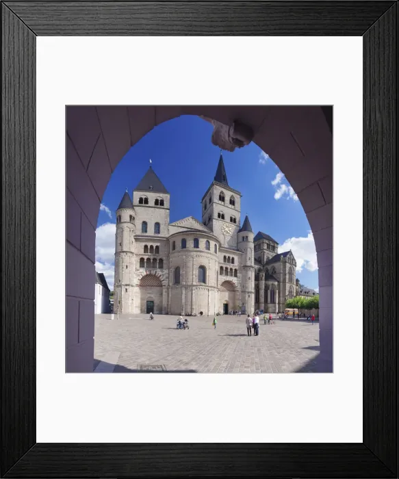 Framed Print : Cathedral of St. Peter and Liebfrauenkirche church, UNESCO World Heritage Site, Trier Framed Print : Cathedral of St. Peter and Liebfrauenkirche church, UNESCO World Heritage Site, Trier