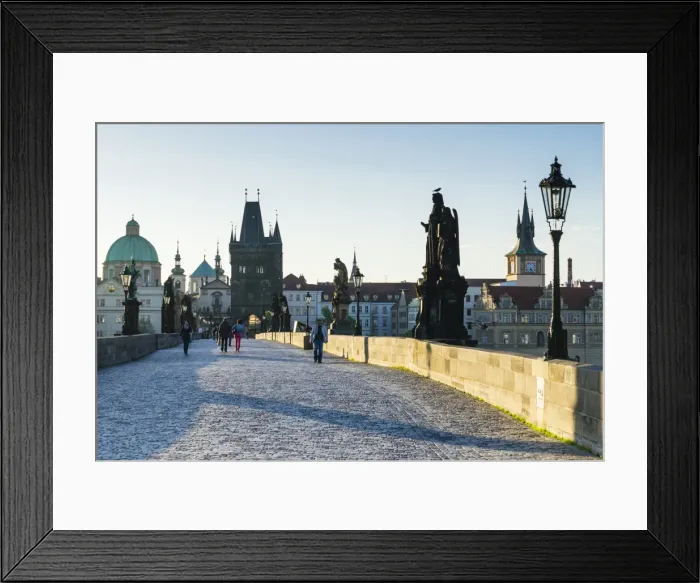 Framed Print : Charles Bridge, UNESCO World Heritage Site, Prague, Czech Republic, Europe Framed Print : Charles Bridge, UNESCO World Heritage Site, Prague, Czech Republic, Europe