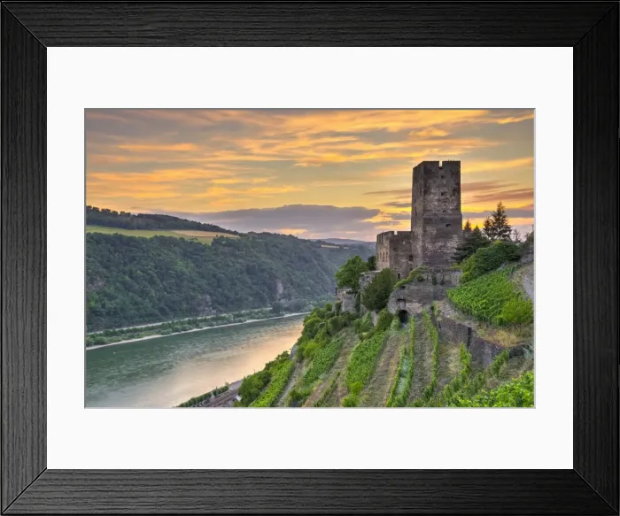 Framed Print : Burg Gutenfels, UNESCO World Heritage Site, and River Rhine, Rhineland Palatinate Framed Print : Burg Gutenfels, UNESCO World Heritage Site, and River Rhine, Rhineland Palatinate