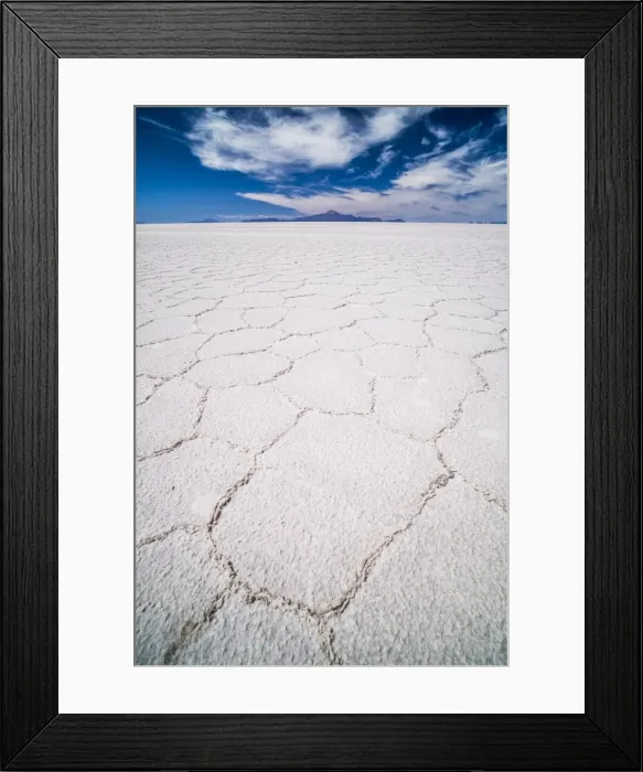 Framed Print : Uyuni Salt Flats patterns landscape (Salar de Uyuni), Uyuni, Bolivia, South America Framed Print : Uyuni Salt Flats patterns landscape (Salar de Uyuni), Uyuni, Bolivia, South America
