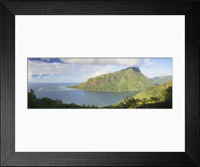Framed Print : Opunohu Bay, Mo orea, Society Islands, French Polynesia, South Pacific, Pacific Framed Print : Opunohu Bay, Mo orea, Society Islands, French Polynesia, South Pacific, Pacific