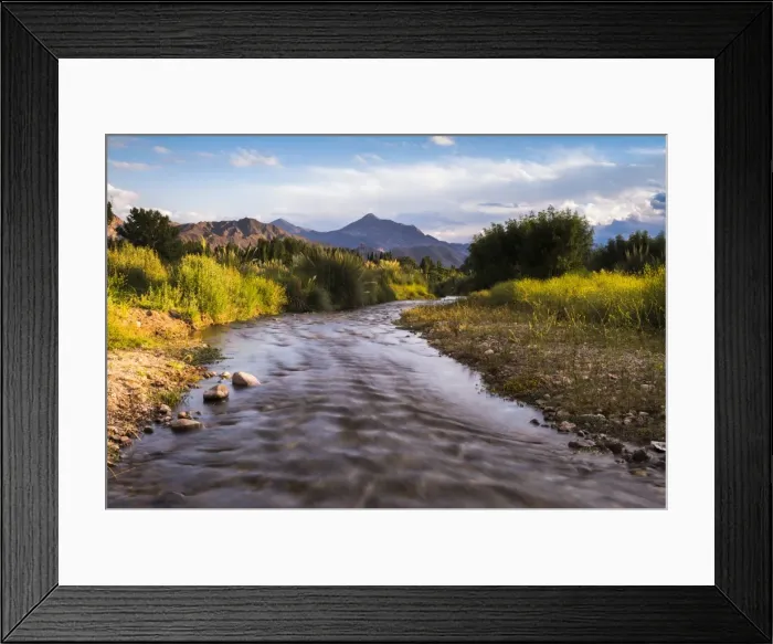 Framed Print : River Mendoza (Rio Mendoza) and the Andes Mountains at Uspallata, Mendoza Province Framed Print : River Mendoza (Rio Mendoza) and the Andes Mountains at Uspallata, Mendoza Province