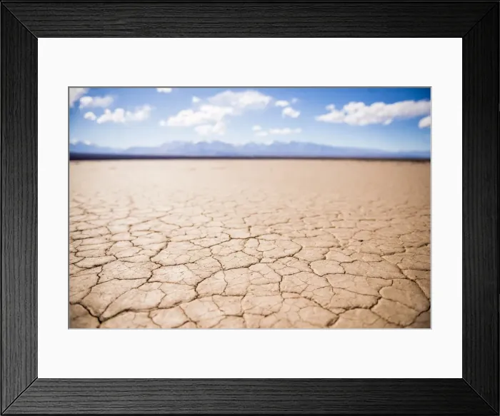 Framed Print : El Barreal Blanco de la Pampa del Leoncito, a dried river bed at Barreal, San Juan Province Framed Print : El Barreal Blanco de la Pampa del Leoncito, a dried river bed at Barreal, San Juan Province
