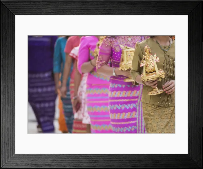Framed Print : Offerings during a festival at Shwedagon Pagoda (Golden Pagoda), Yangon (Rangoon) Framed Print : Offerings during a festival at Shwedagon Pagoda (Golden Pagoda), Yangon (Rangoon)