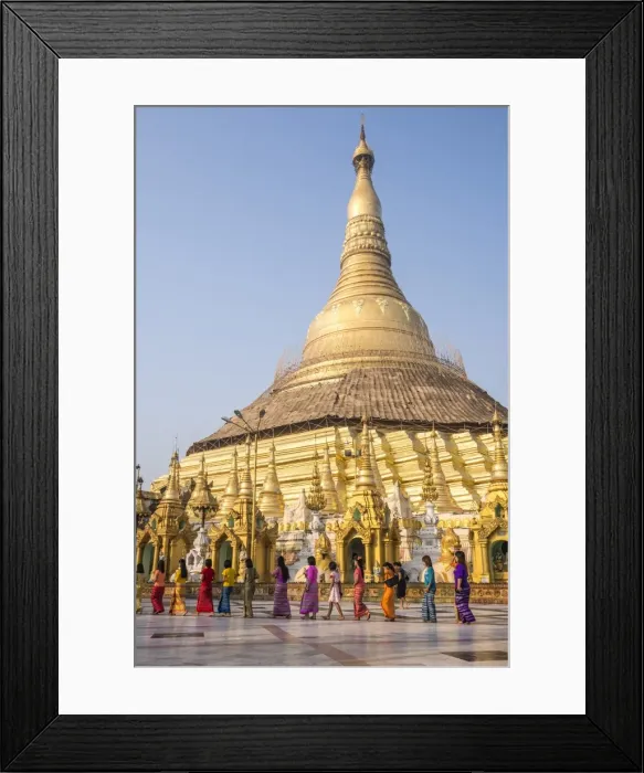 Framed Print : Festival at Shwedagon Pagoda (Shwedagon Zedi Daw) (Golden Pagoda), Yangon (Rangoon) Framed Print : Festival at Shwedagon Pagoda (Shwedagon Zedi Daw) (Golden Pagoda), Yangon (Rangoon)