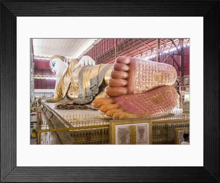 Framed Print : The 66m Reclining Buddha at Chauk Htat Gyi (Chaukhtatgyi) Buddha Temple, Yangon (Rangoon) Framed Print : The 66m Reclining Buddha at Chauk Htat Gyi (Chaukhtatgyi) Buddha Temple, Yangon (Rangoon)